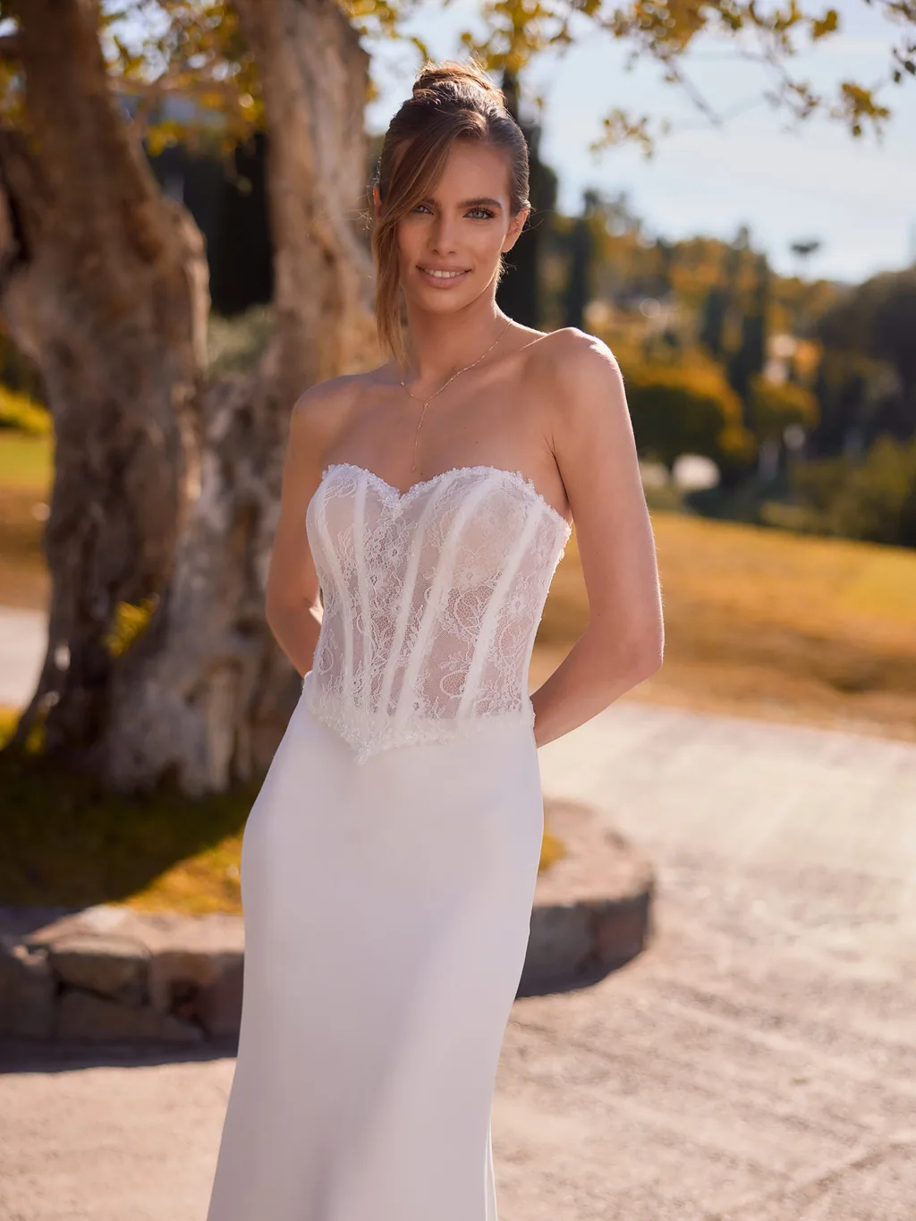Bianco Evento Boleros 2027 E517 Accessoire für Brautlooks, Ansicht 1