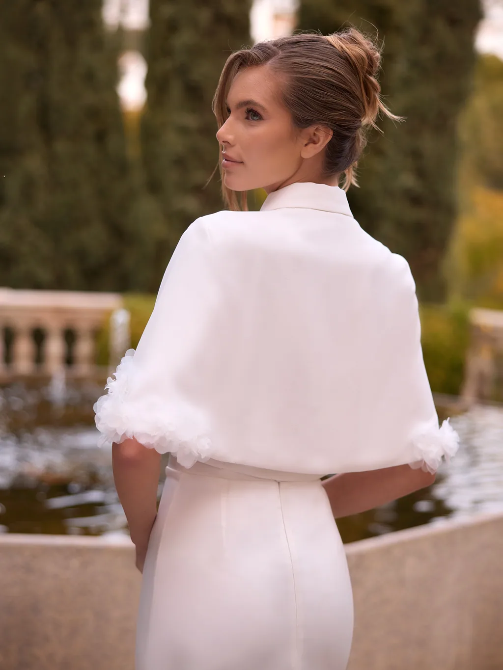 Bianco Evento Boleros 2027 E543 Accessoire für Brautlooks, Ansicht 2