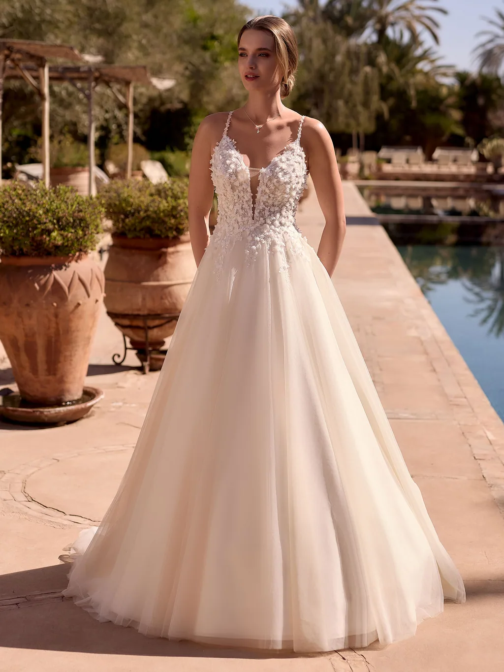 Bianco Evento Brautkleid Ariana, Ansicht 1