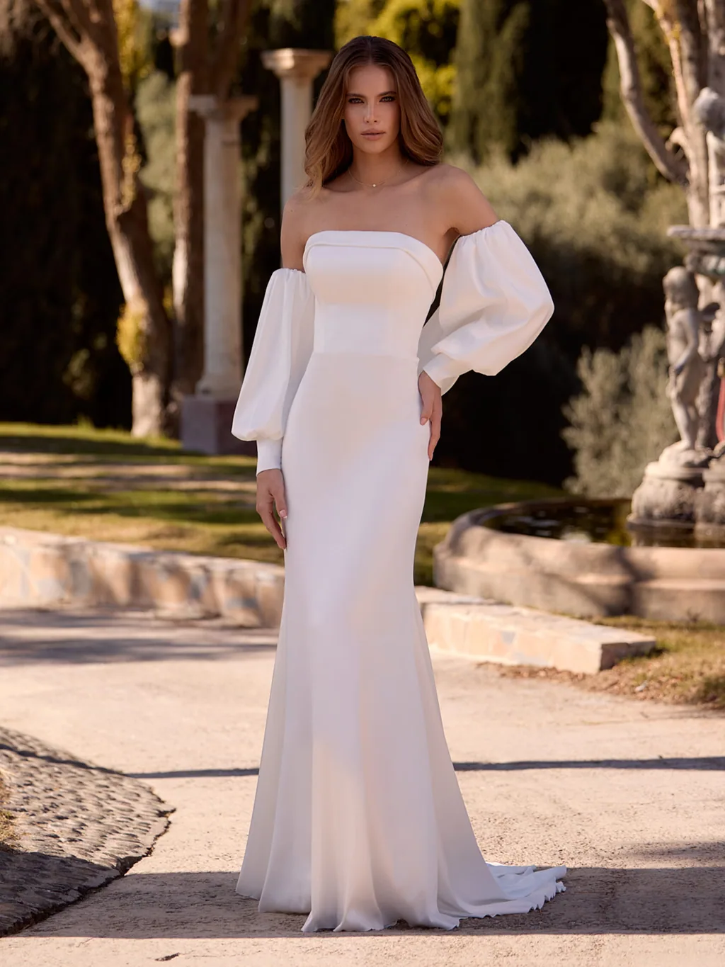 Bianco Evento 2027 Brautkleid Audrey, Ansicht 1