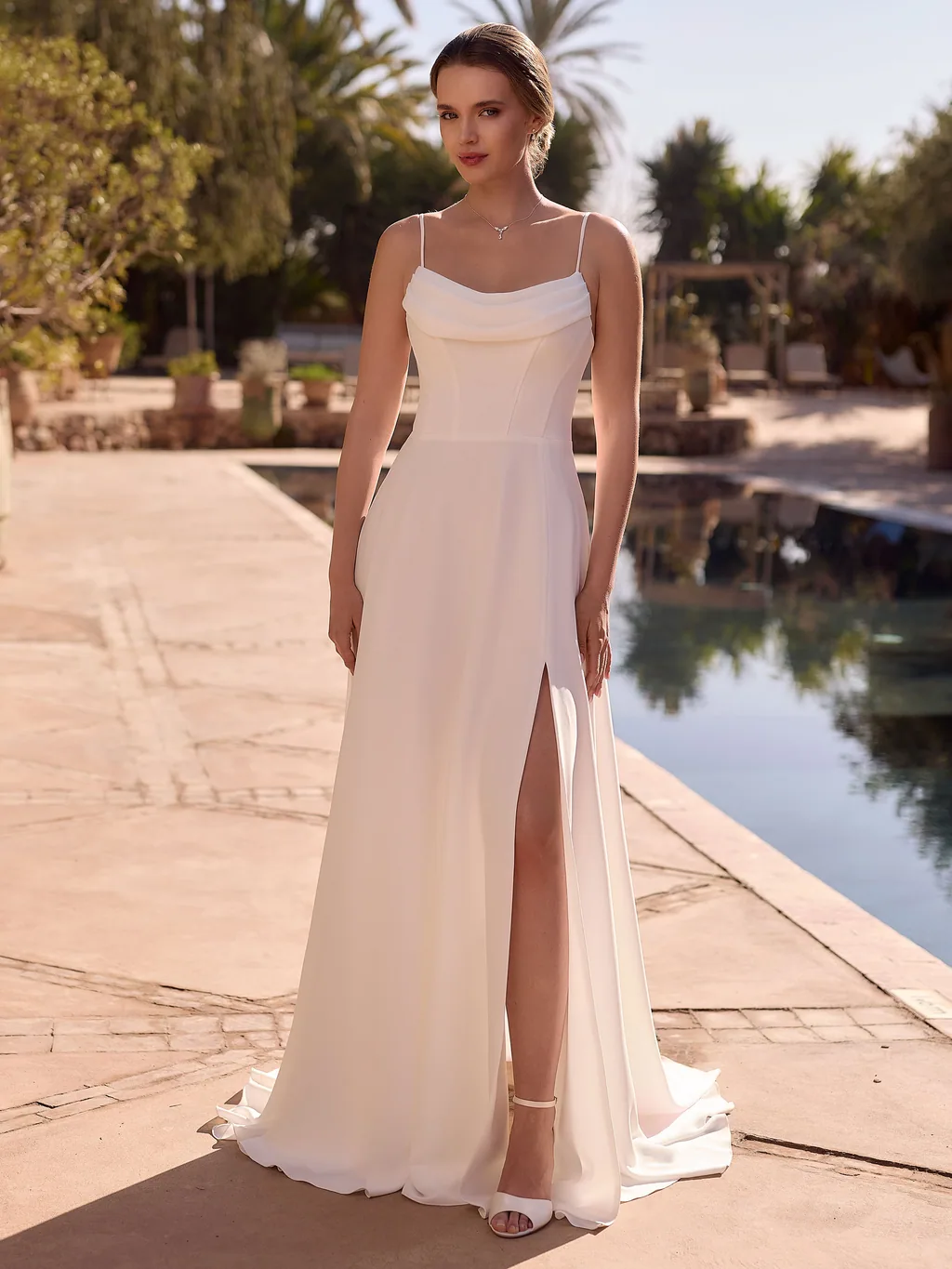 Bianco Evento Brautkleid Catalina, Ansicht 1