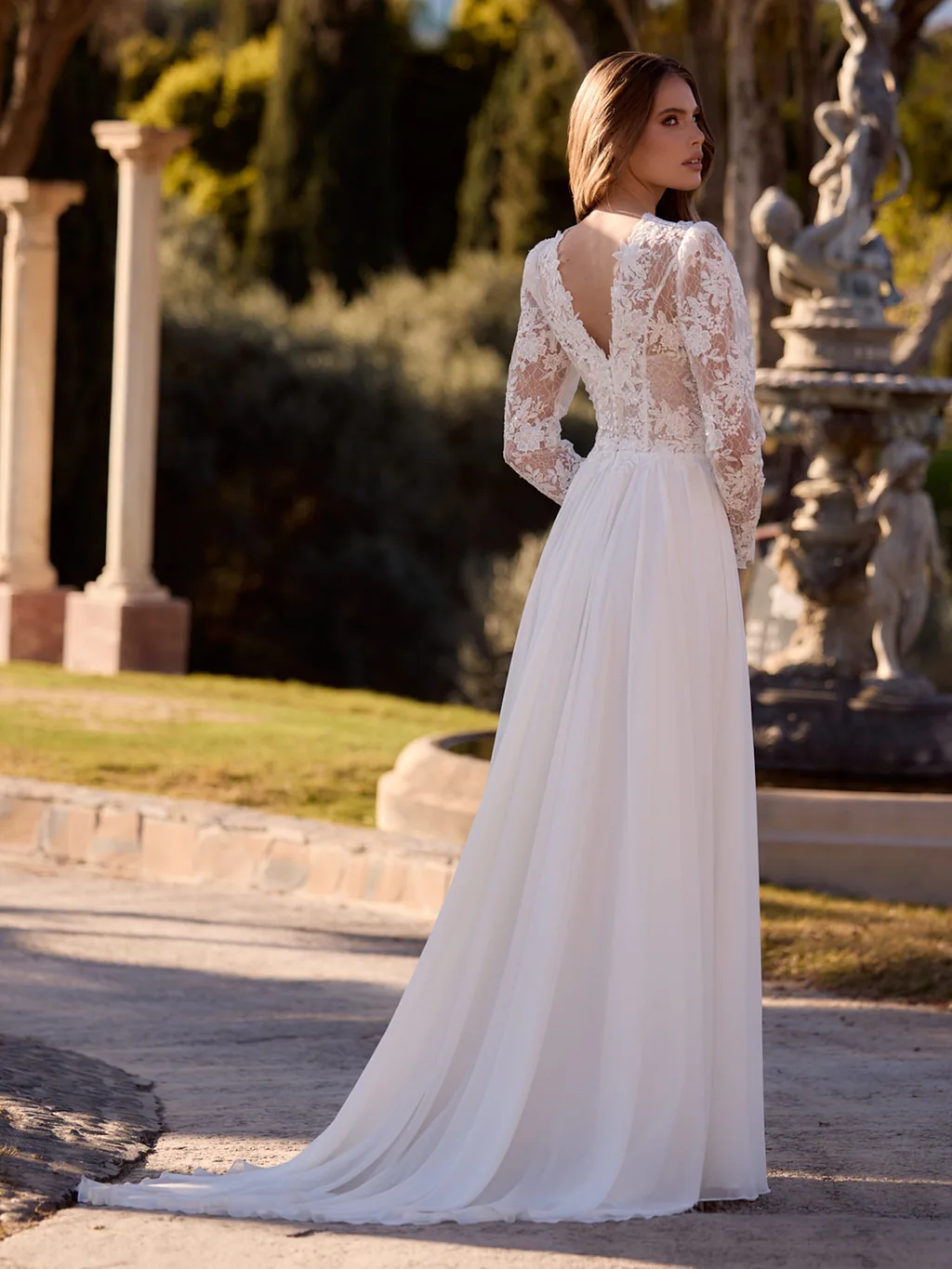 Bianco Evento 2027 Brautkleid Jacqline, Ansicht 2