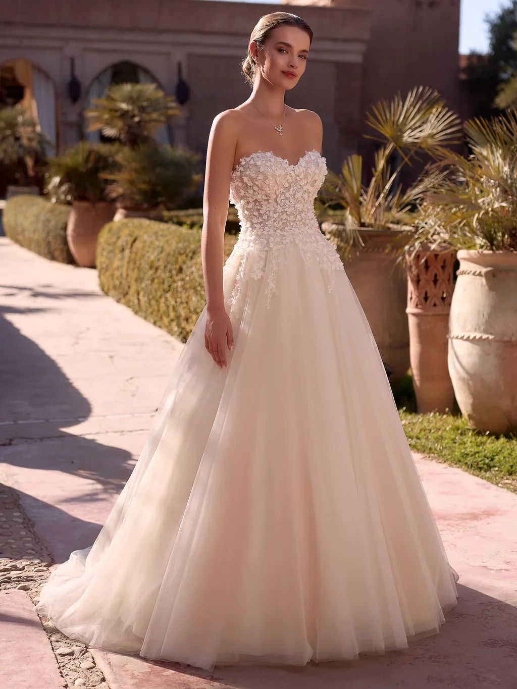 Bianco Evento Brautkleid Lauren, Ansicht 1