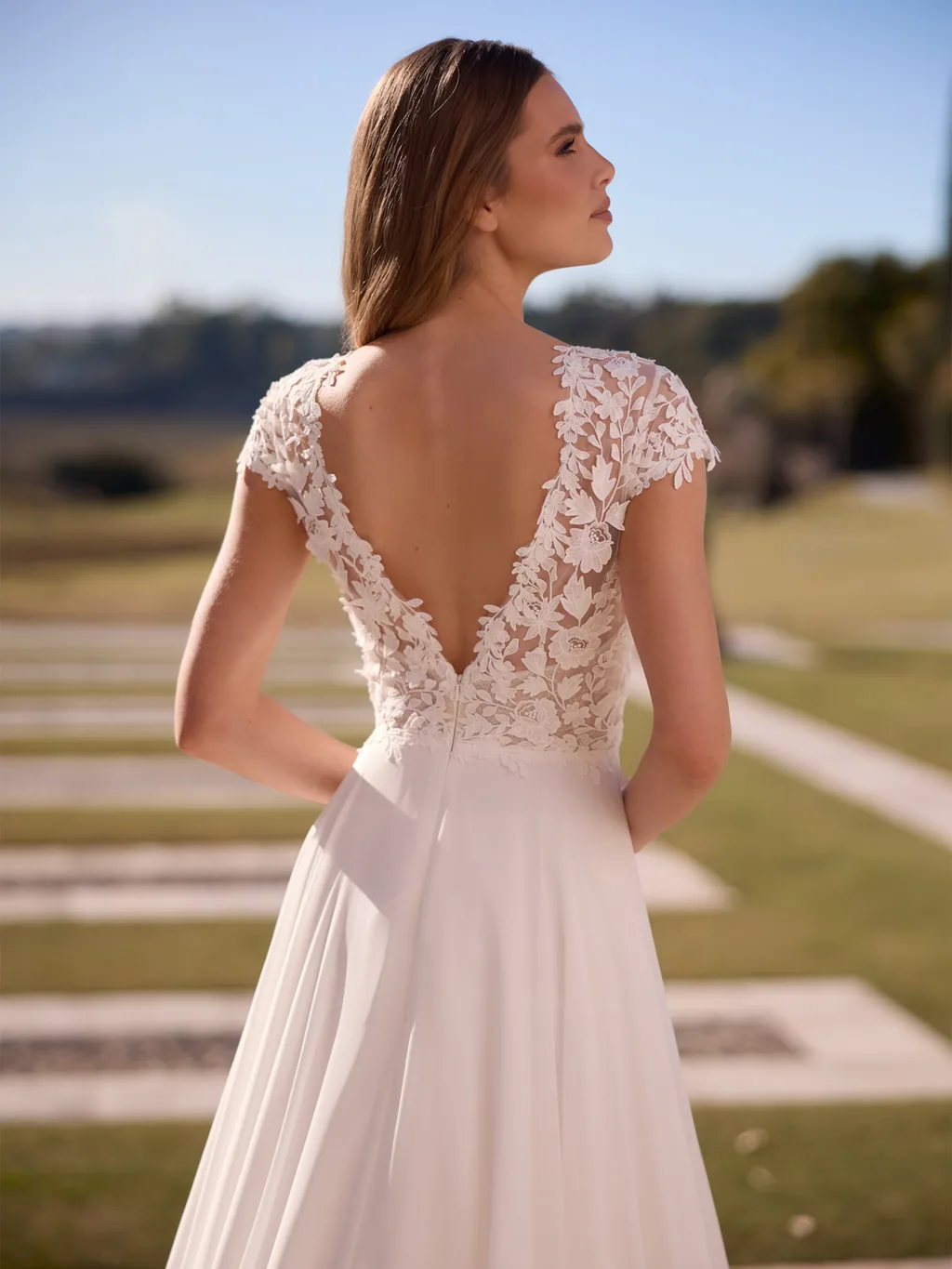 Bianco Evento 2027 Brautkleid Lorin, Ansicht 4