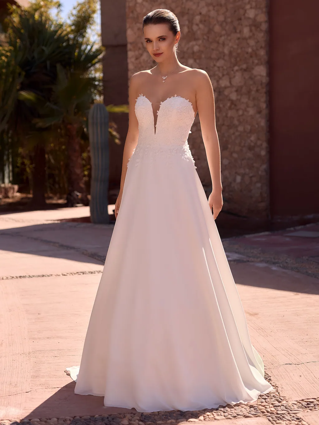 Bianco Evento Brautkleid Winnie, Ansicht 1
