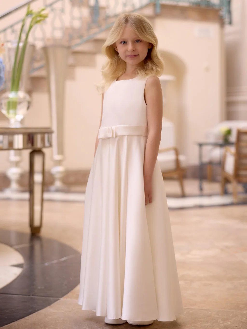 Bianco Evento Communion 2027 Kommunionkleid ME4200, Ansicht 1