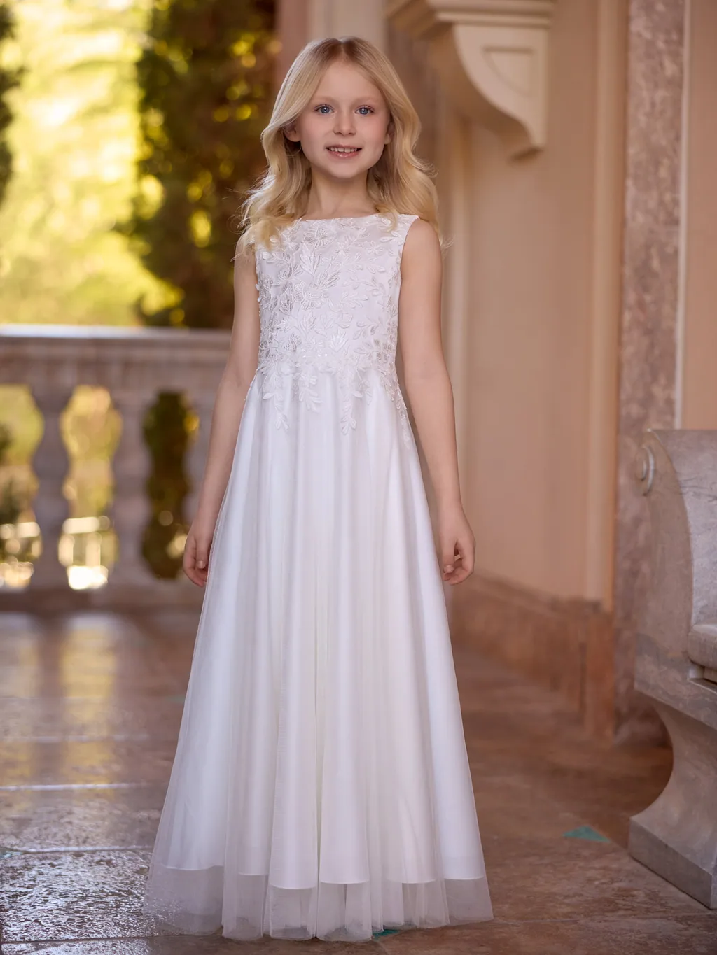 Bianco Evento Communion 2027 Kommunionkleid ME4500, Ansicht 1