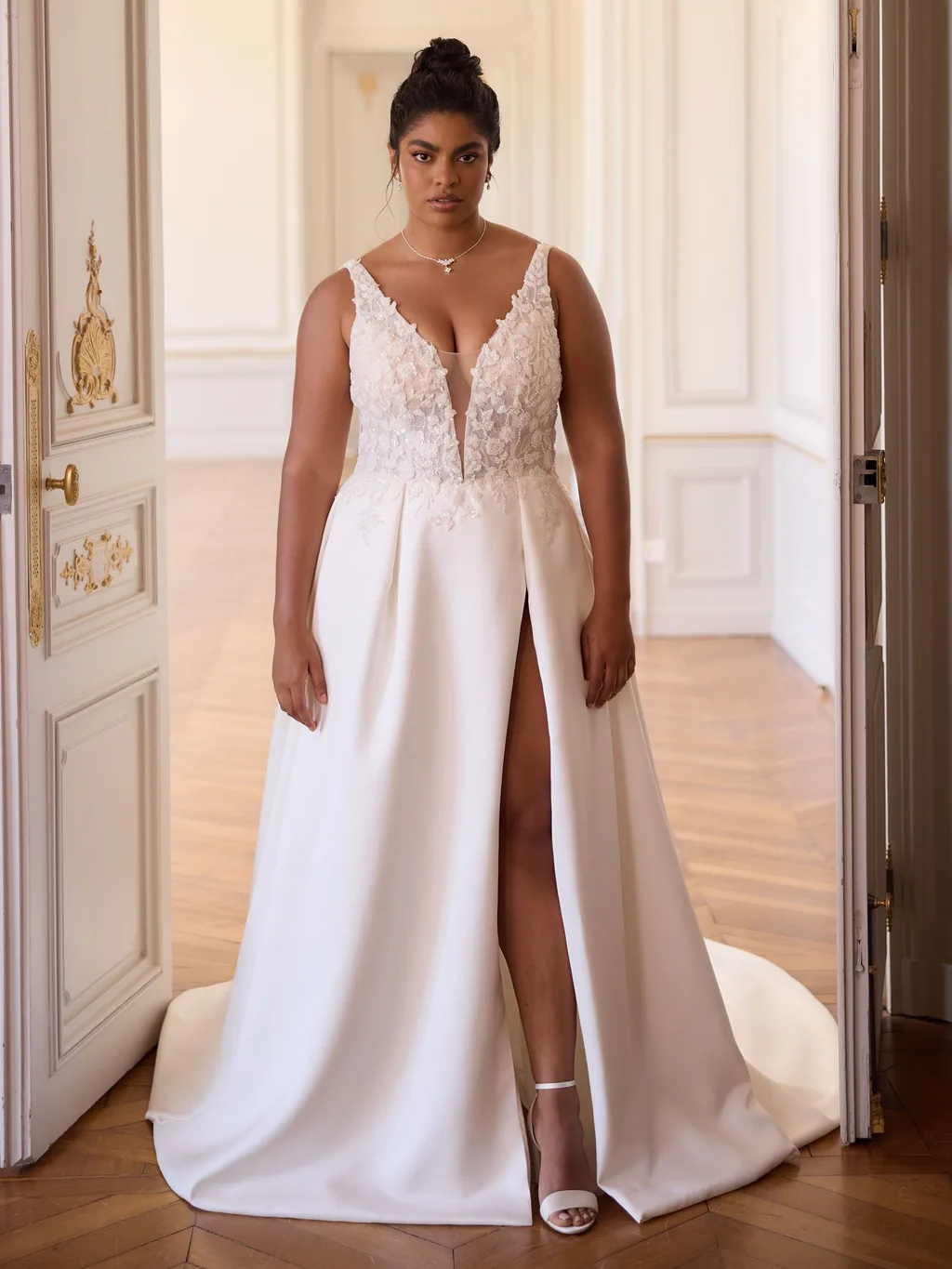 Limited Plus Size 2026 Brautkleid Vittoria, Ansicht 1
