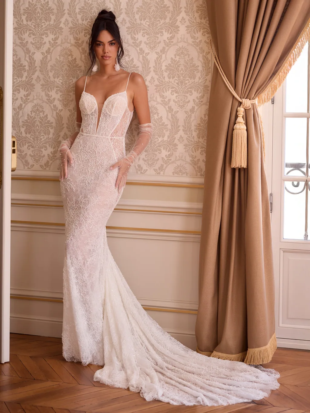 Limited Edition 2026 Brautkleid Beatrix, Ansicht 1