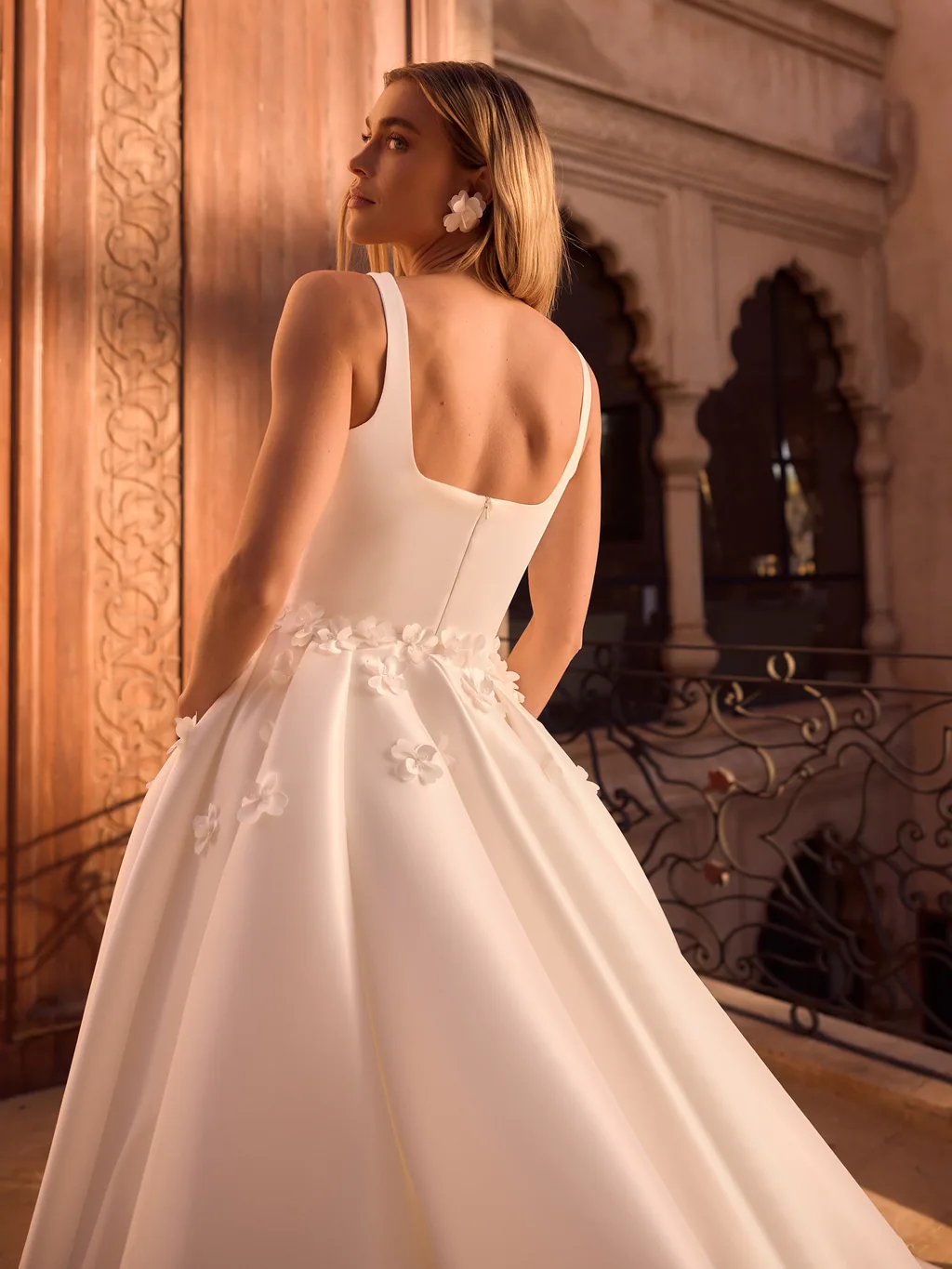 Limited Edition 2027 Brautkleid Costanza Overskirt, Ansicht 4