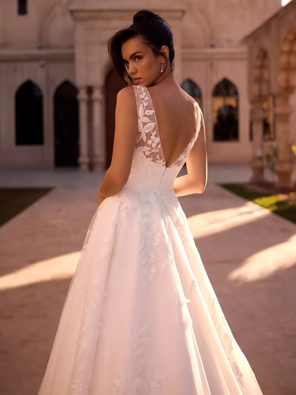 Limited Edition 2027 Brautkleid Ellen, Ansicht 4
