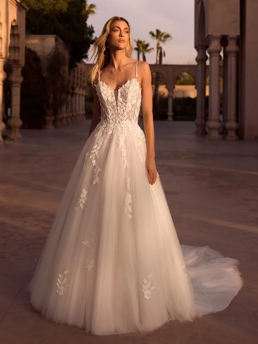 Limited Edition 2027 Brautkleid Kaia, Ansicht 1