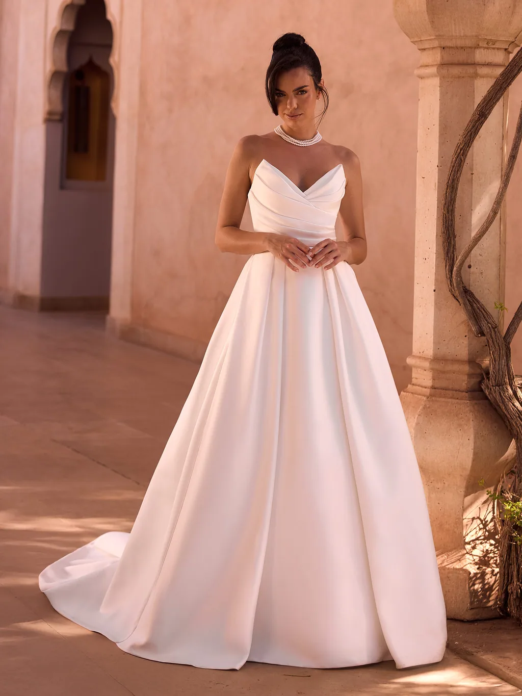 Limited Edition 2027 Brautkleid Kamala, Ansicht 1