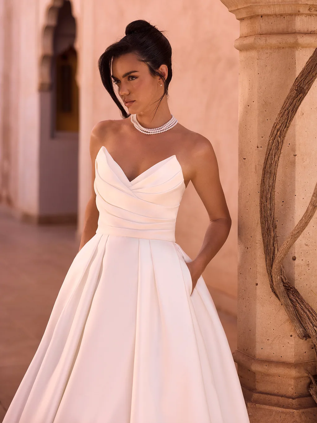 Limited Edition 2027 Brautkleid Kamala, Ansicht 3