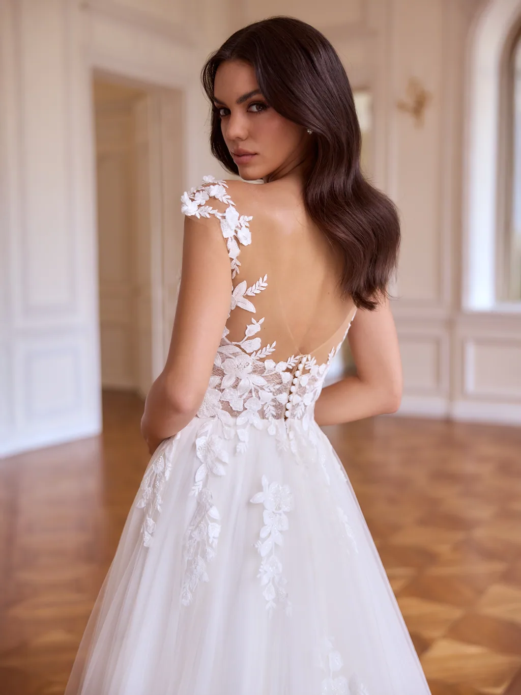 Limited Edition 2026 Brautkleid Kiara, Ansicht 4