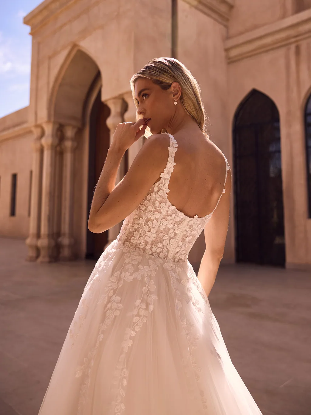 Limited Edition 2027 Brautkleid Manon, Ansicht 4