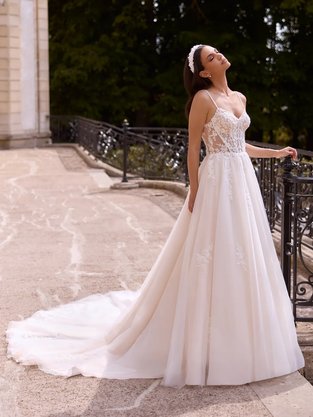 Limited Edition 2026 Brautkleid Nilda, Ansicht 1