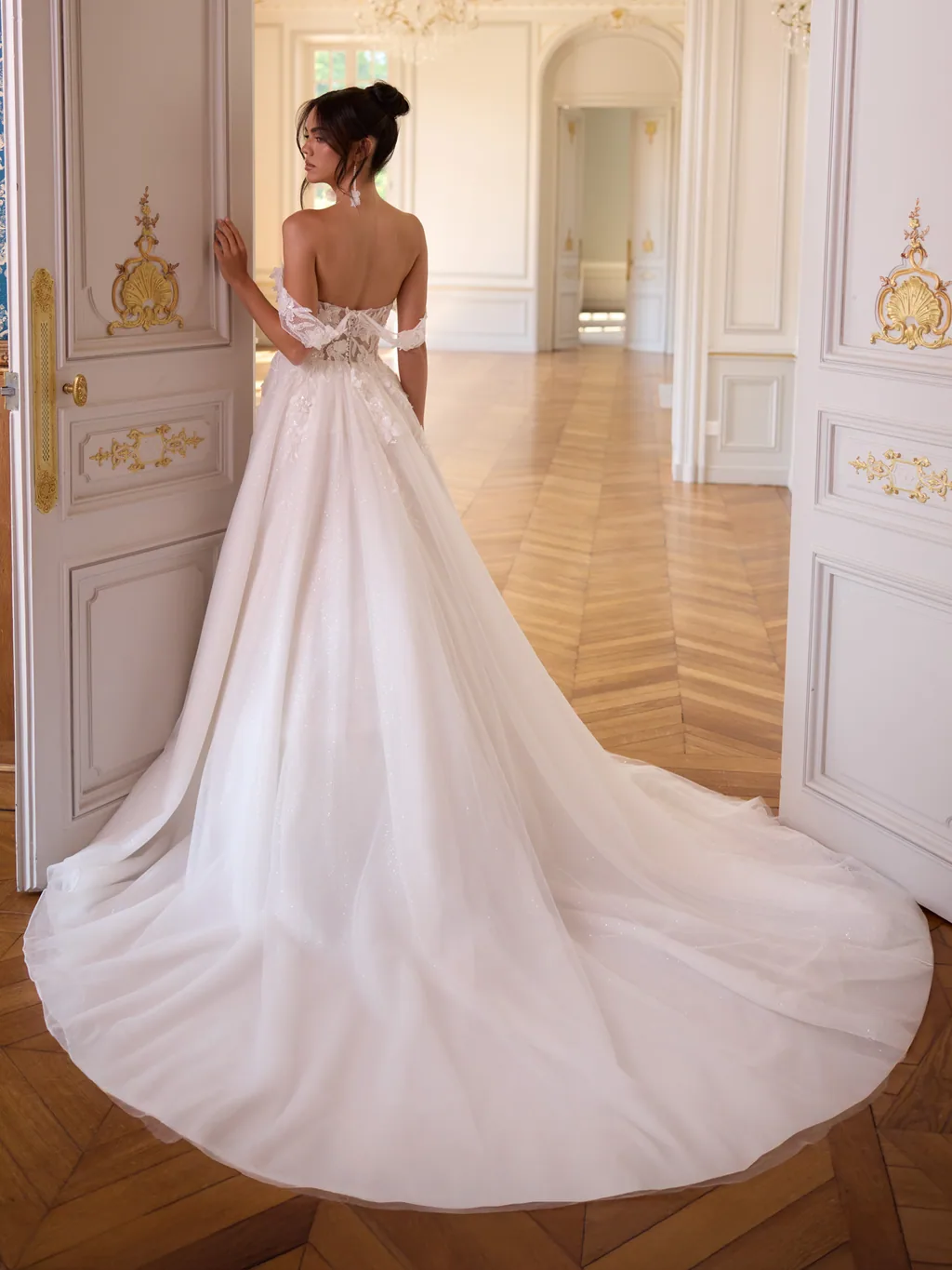 Limited Edition 2026 Brautkleid Renata, Ansicht 2