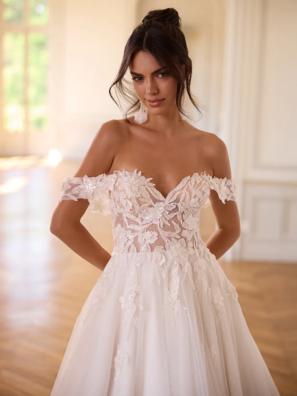 Limited Edition 2026 Brautkleid Renata, Ansicht 3