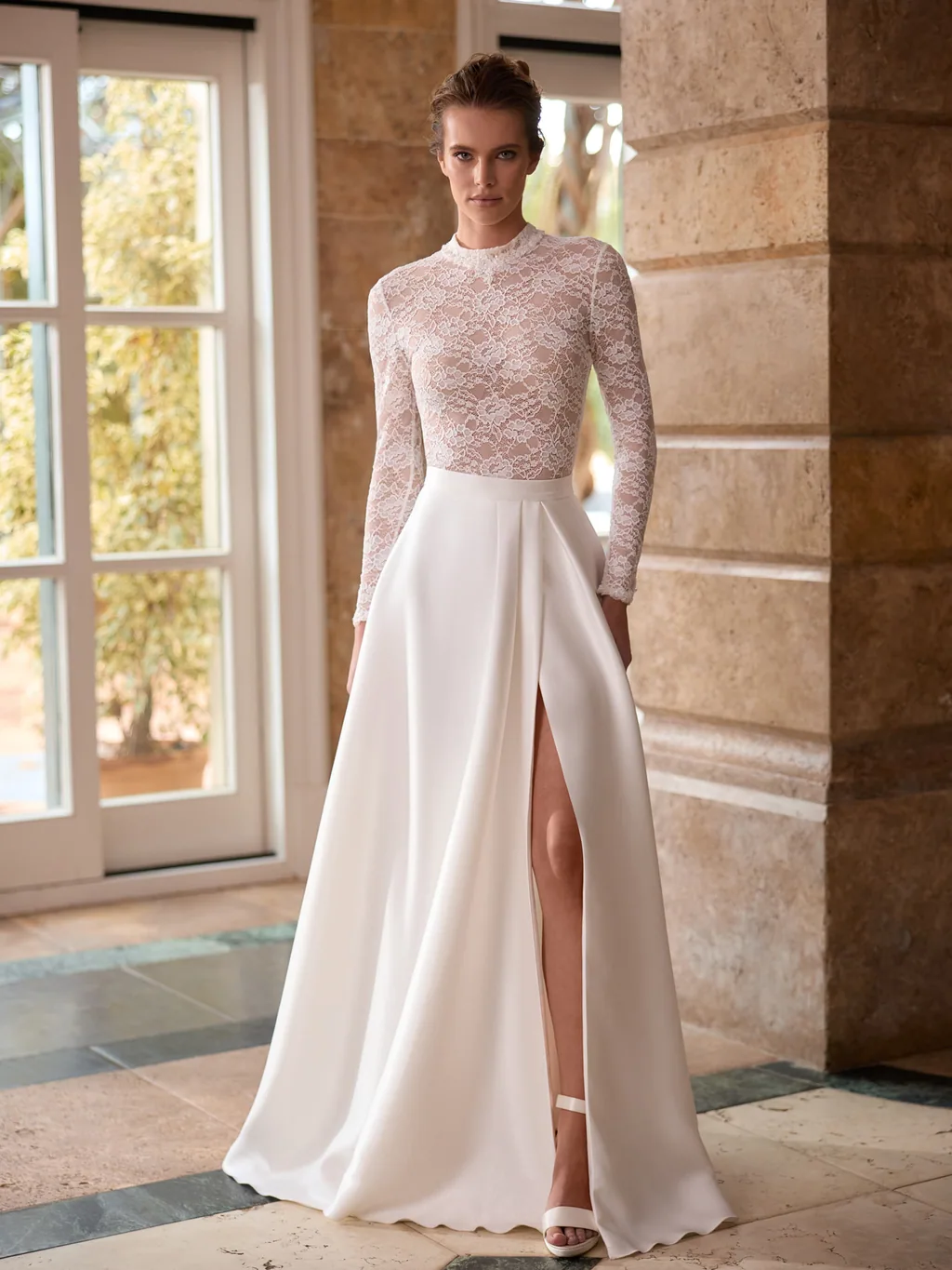 Bianco Evento Separates 2027 E518 Colette für Mix and Match Brautlooks, Ansicht 1
