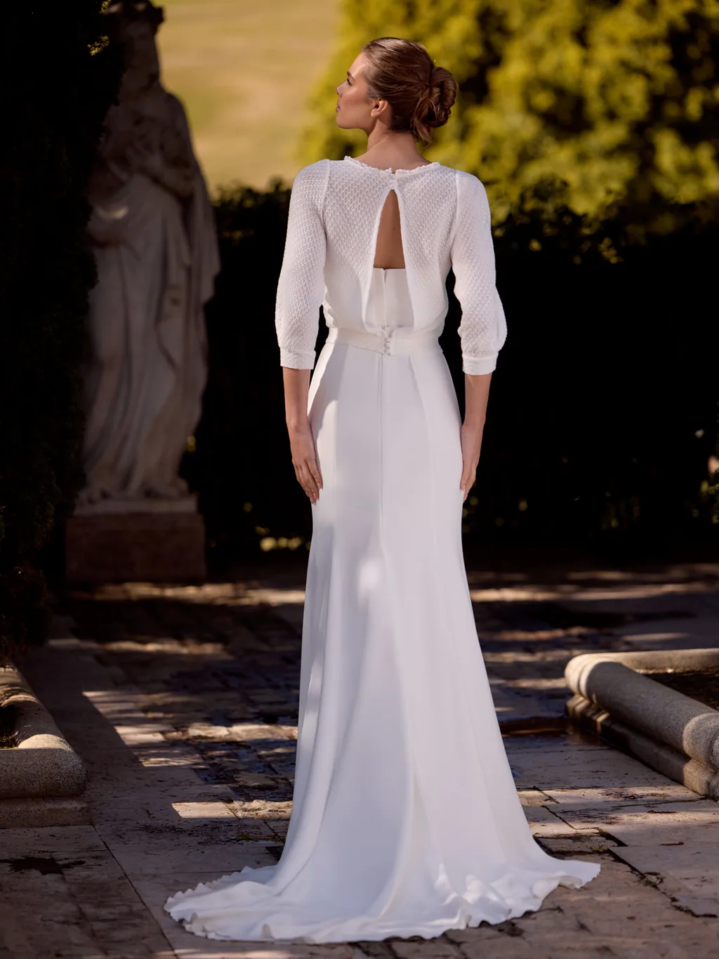Bianco Evento Separates 2027 E549 E310 Freya für Mix and Match Brautlooks, Ansicht 2