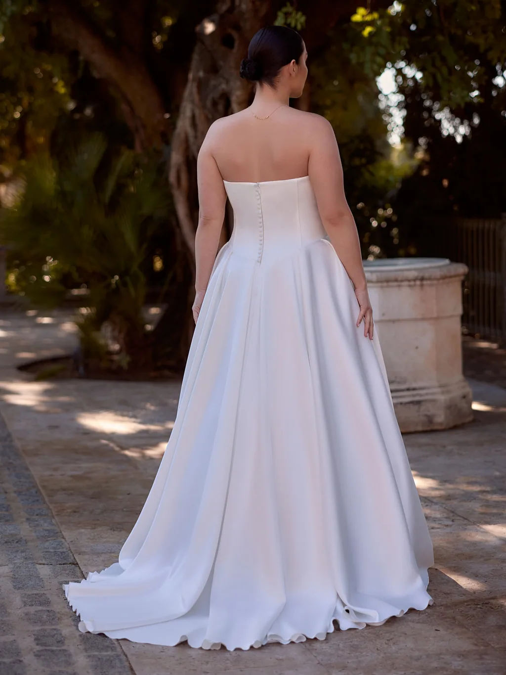 Bianco Evento Plus Size 2027 Brautkleid Edina, Ansicht 2