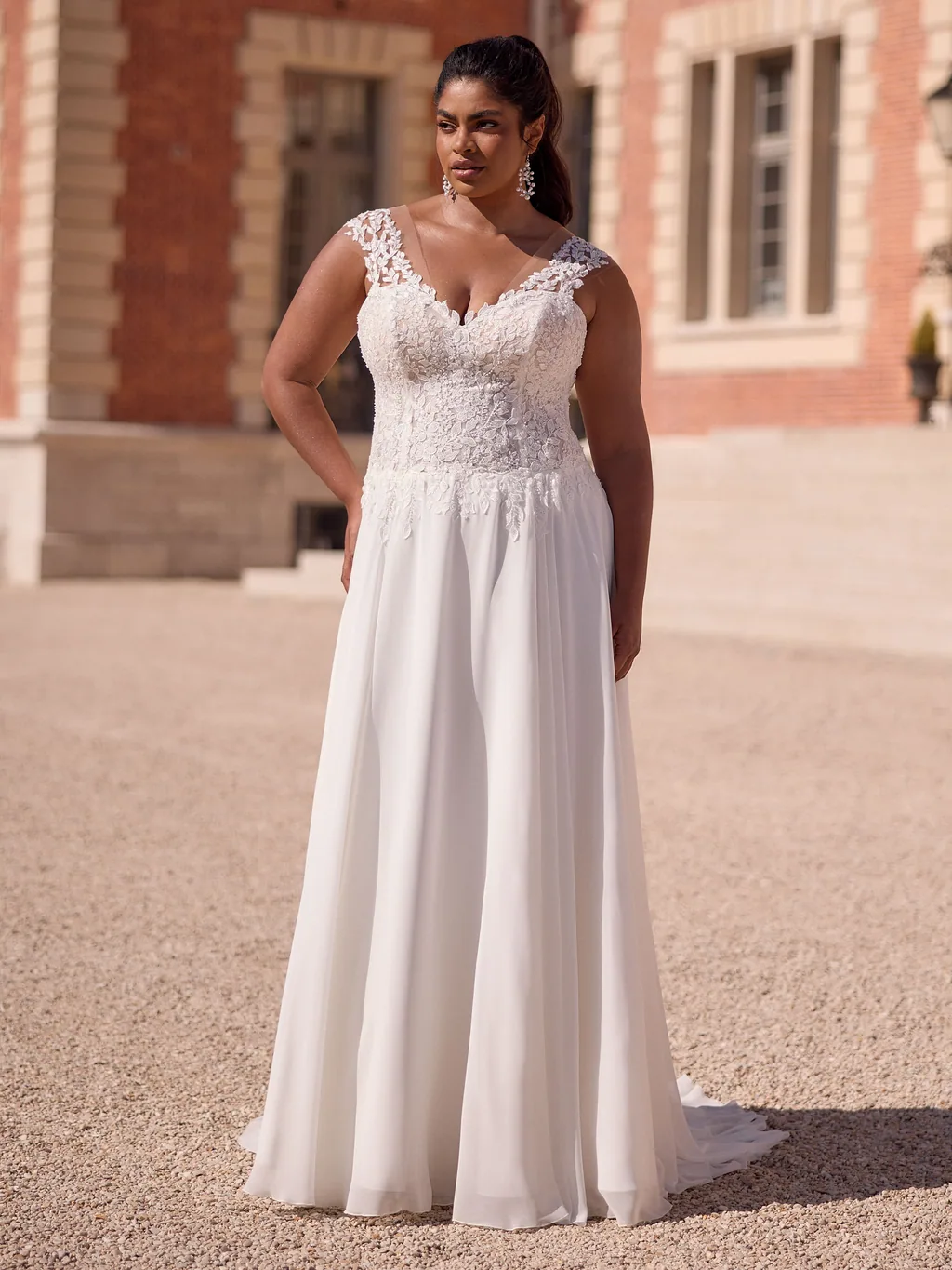 Bianco-Evento-Plus-Size-Brautkleid Giada