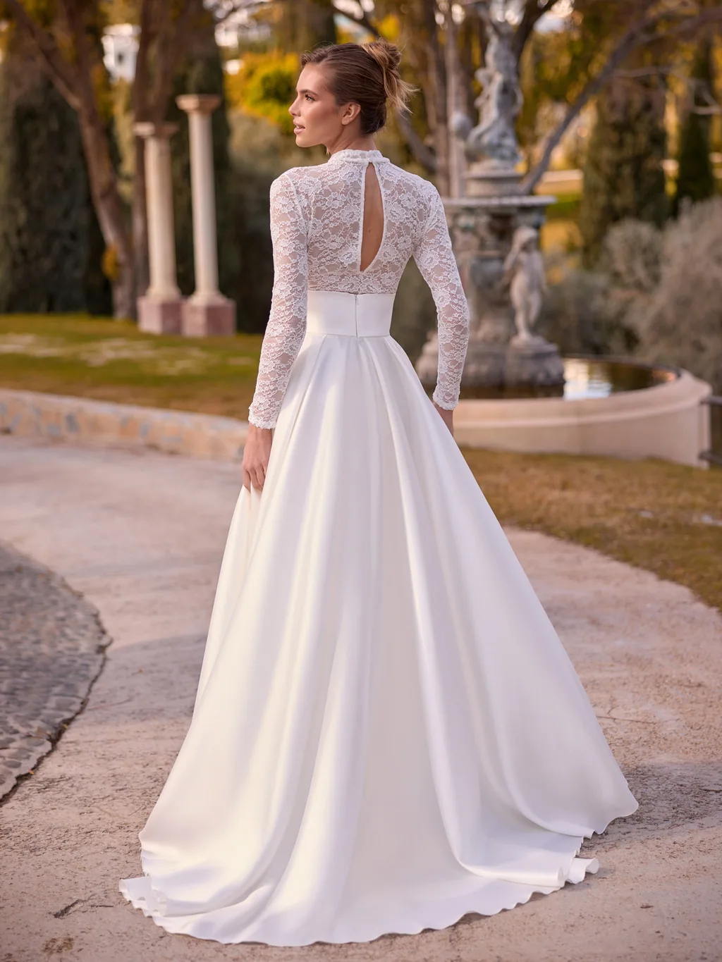 Bianco Evento Skirts and Pants 2027 Damira für Mix and Match Brautlooks, Ansicht 2