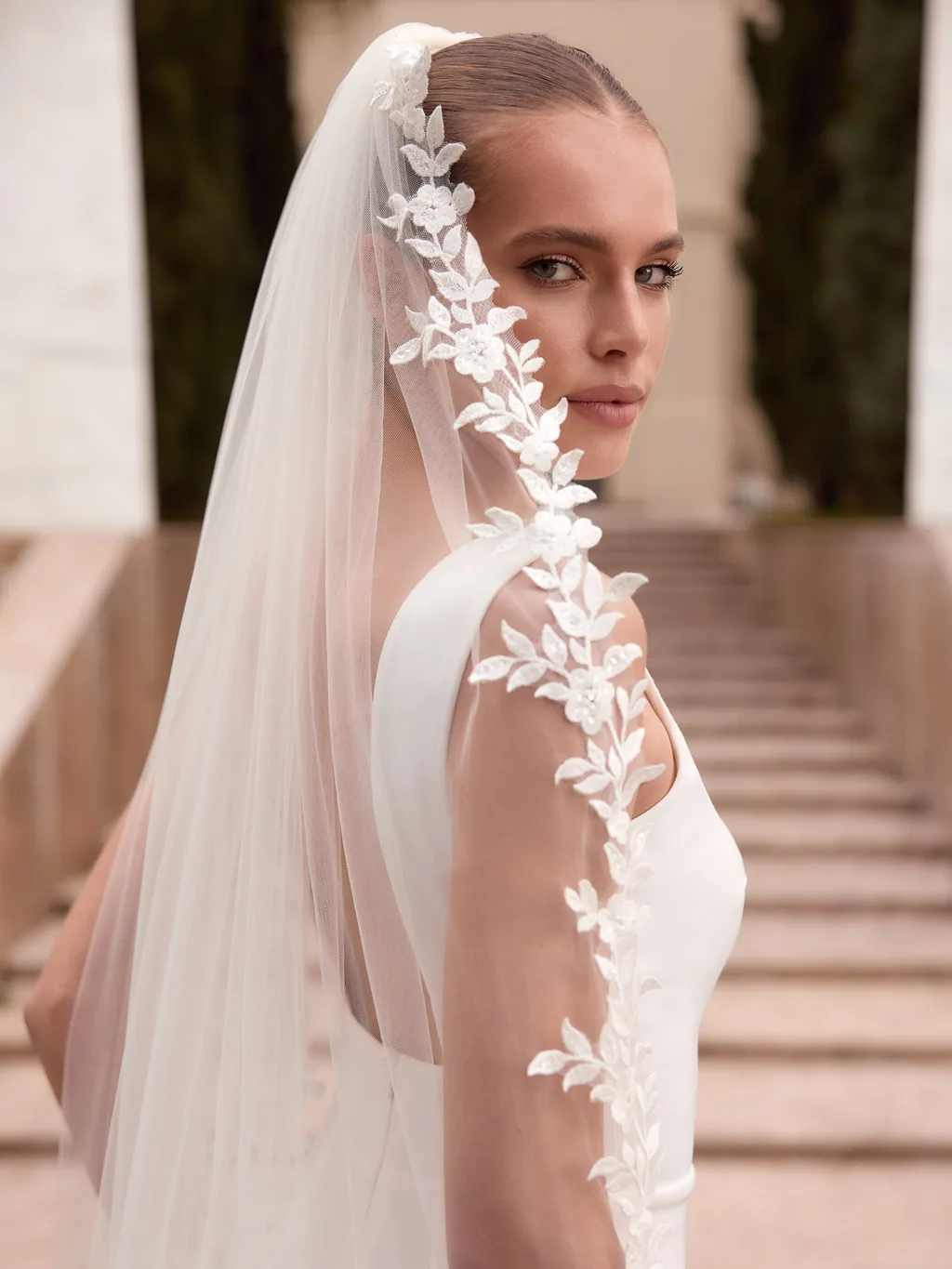 Bianco Evento Veils 2027 S562 Accessoire für Brautlooks, Ansicht 2