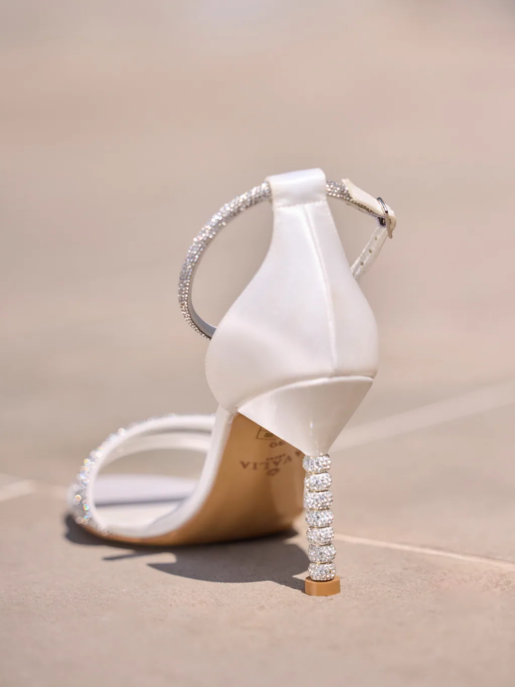 AVALIA Bridal Shoes Yoko Accessoire für Brautlooks, Ansicht 4